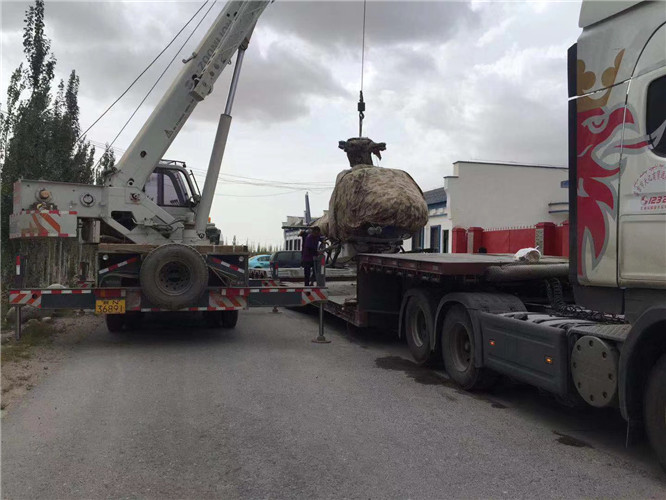 精河县狭窄场地（如小区、车间）适合用哪种吊车？