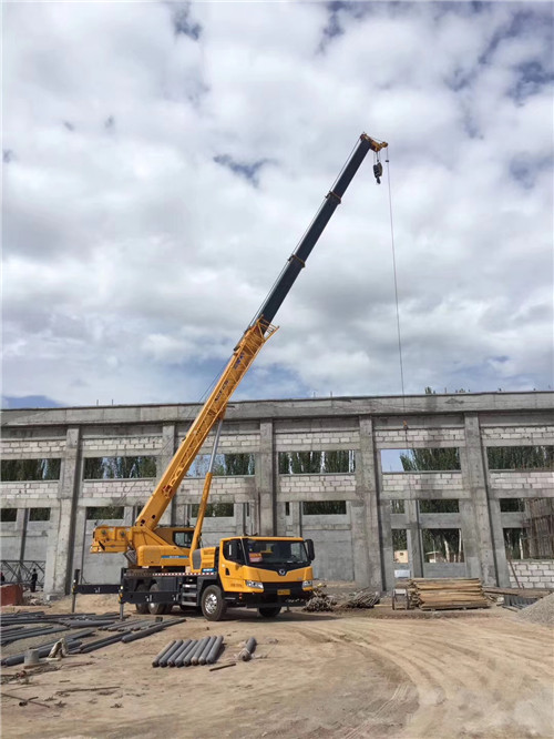 精河县吊装作业前会做设备检查吗？安全保障措施有哪些？